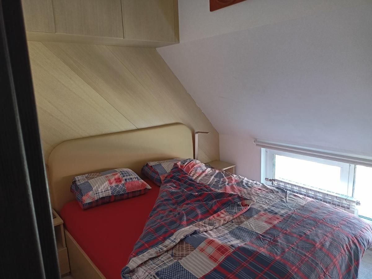Bright Apartment At A Great Location โซเฟีย ภายนอก รูปภาพ
